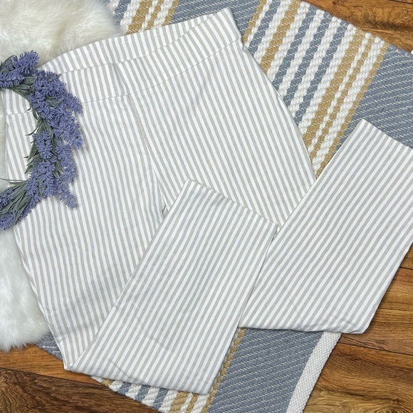 Christopher & Banks Ankle Pants Size 10P Cream Beige Stripe Linen A1-29 - Picture 2 of 10